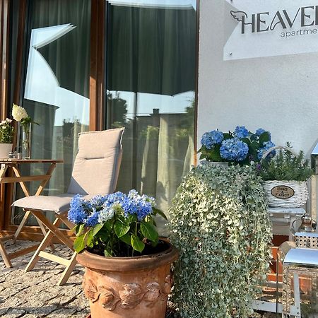 Apartament Heaven カトヴィツェ エクステリア 写真