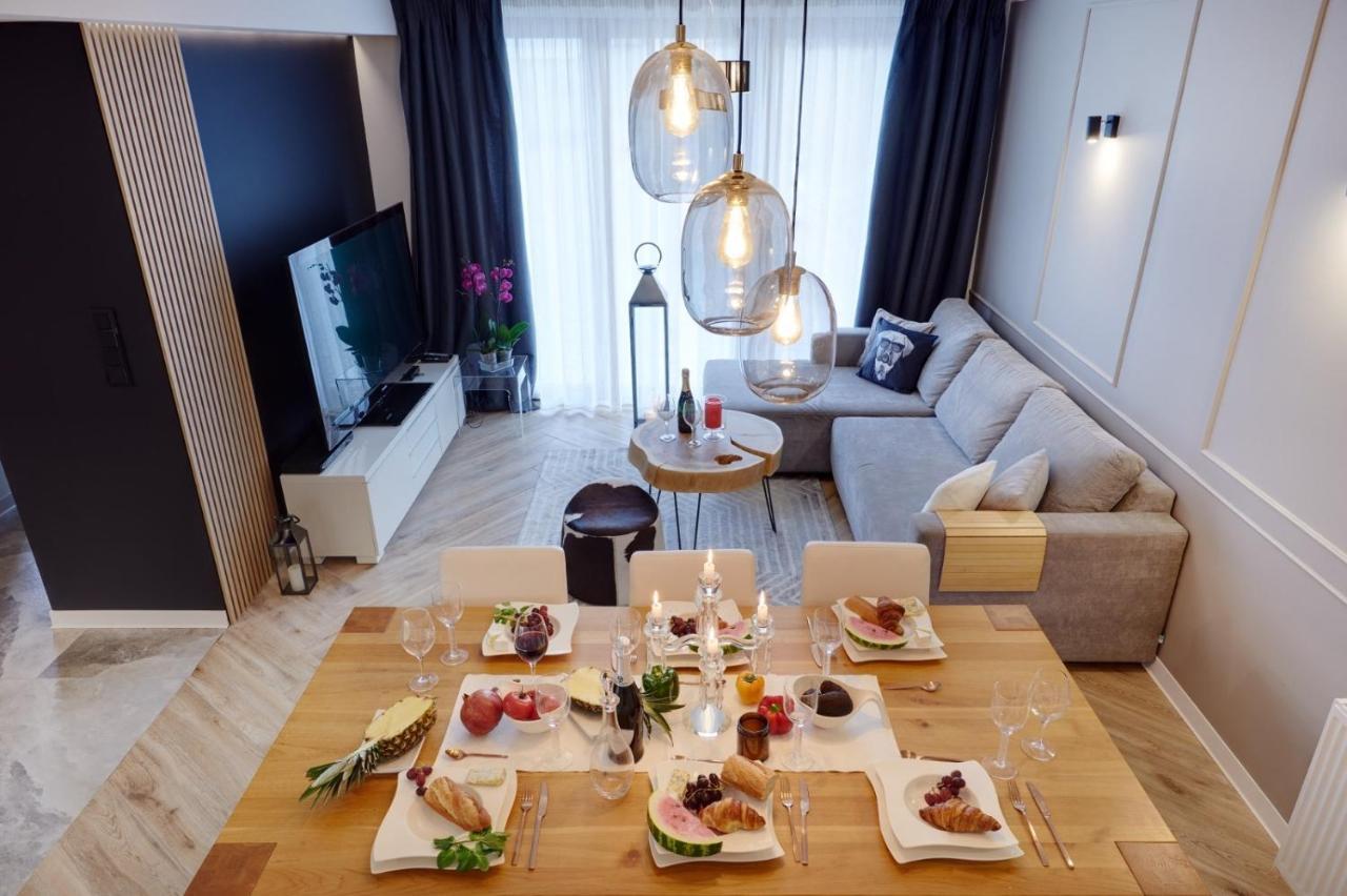 Apartament Heaven カトヴィツェ エクステリア 写真