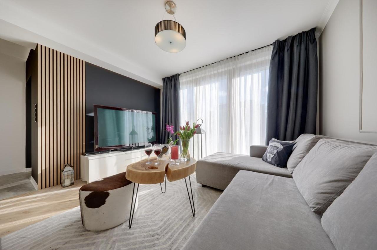 Apartament Heaven カトヴィツェ エクステリア 写真