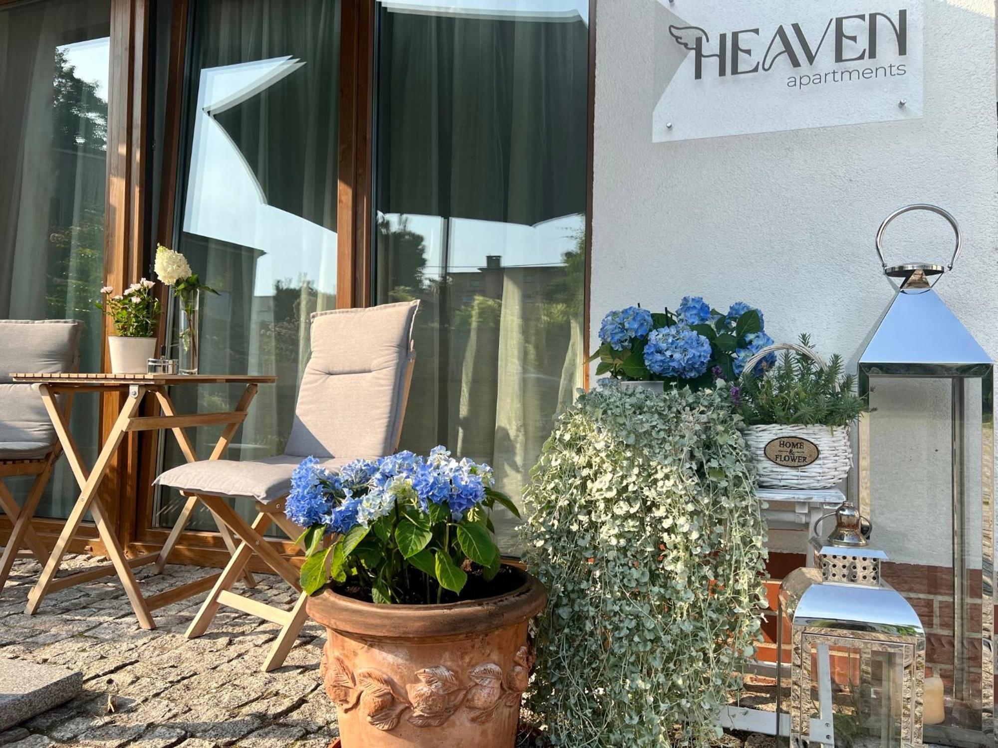 Apartament Heaven カトヴィツェ エクステリア 写真